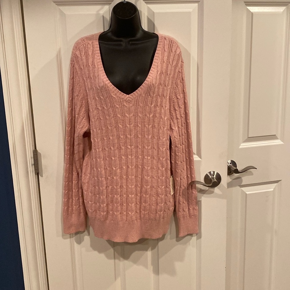 2X St Johns Bay Pink sparkly sweater - NWT - inside tag is missing.